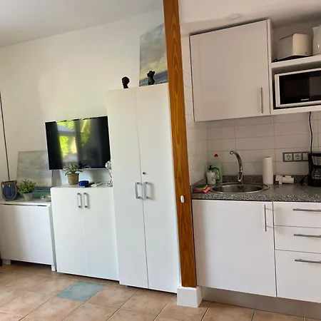 Luz Villa *